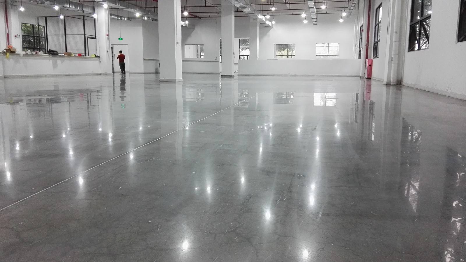 混凝土硬化剂地坪是我选择的理由，我接受它给我带来的价值